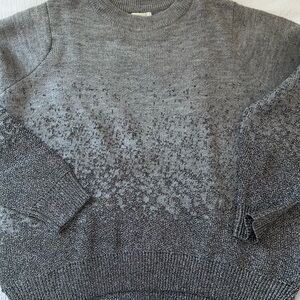 H&M Women's Gray Crew Neck Sweater